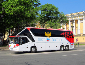 Красногорскому футбольному клубу Зоркий требуется водитель автобуса.